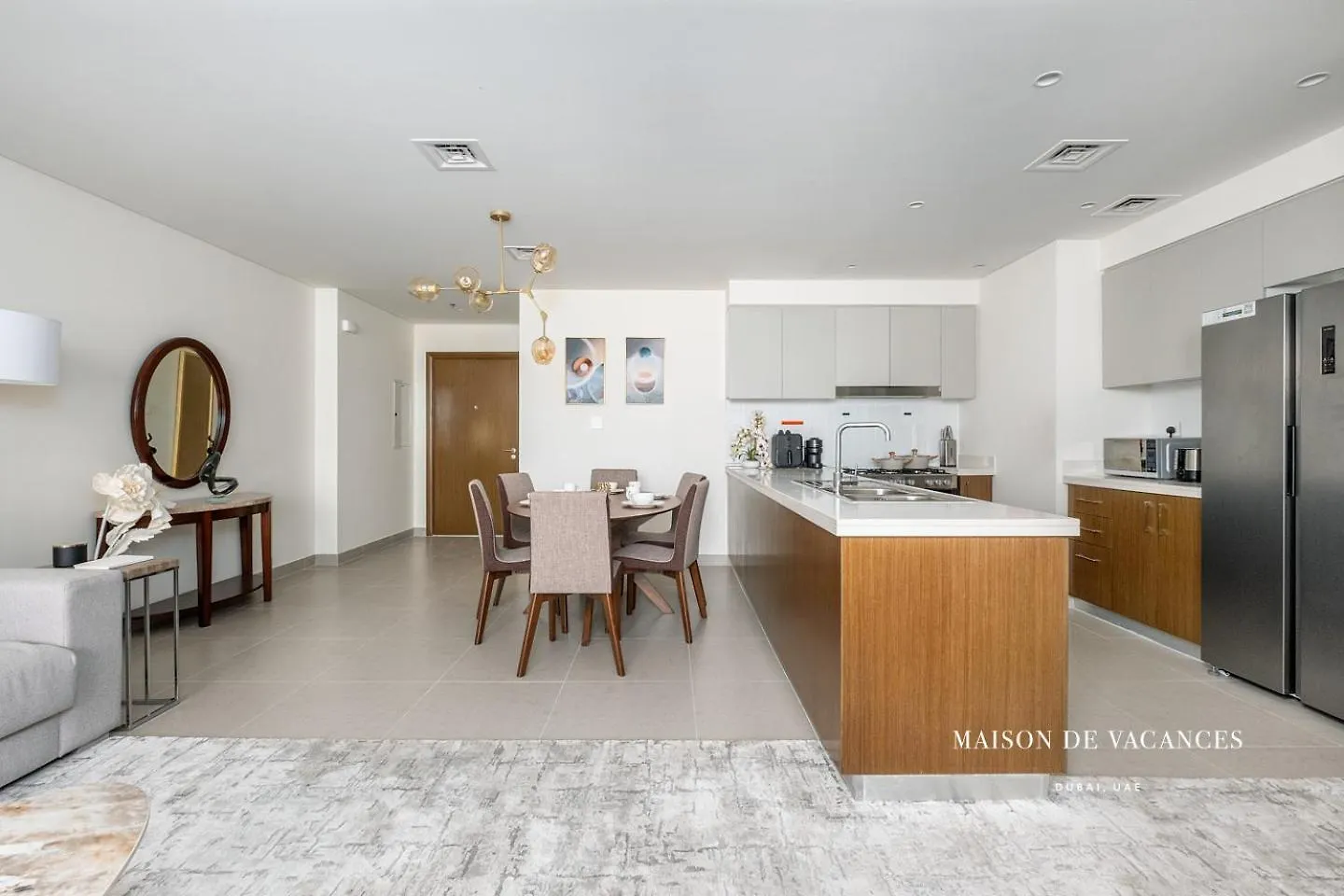 Three Bedroom In Downtown With Burj Khalifa View Dubaj 0*,  Egyesült Arab Emírségek