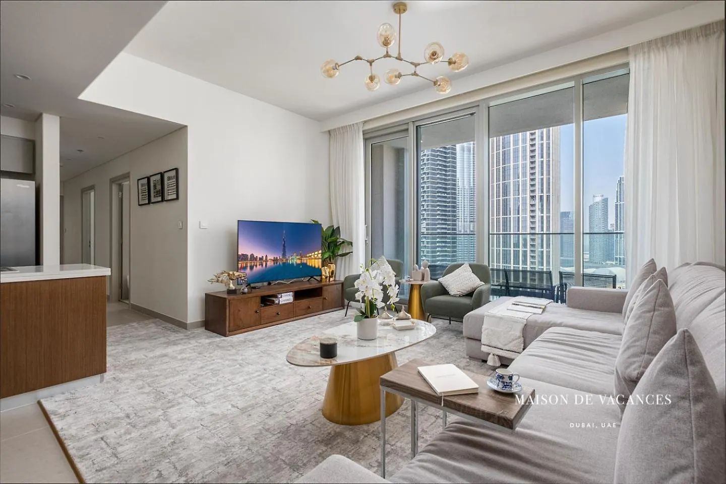 Three Bedroom In Downtown With Burj Khalifa View Dubai United Arab Emirates