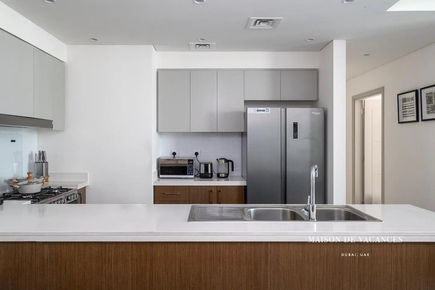 Apartment Three Bedroom In Downtown With Burj Khalifa View Dubai